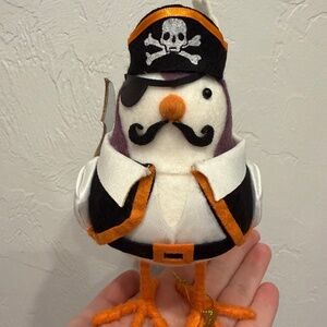 Target Pirate Bird Clipper Featherly Friend